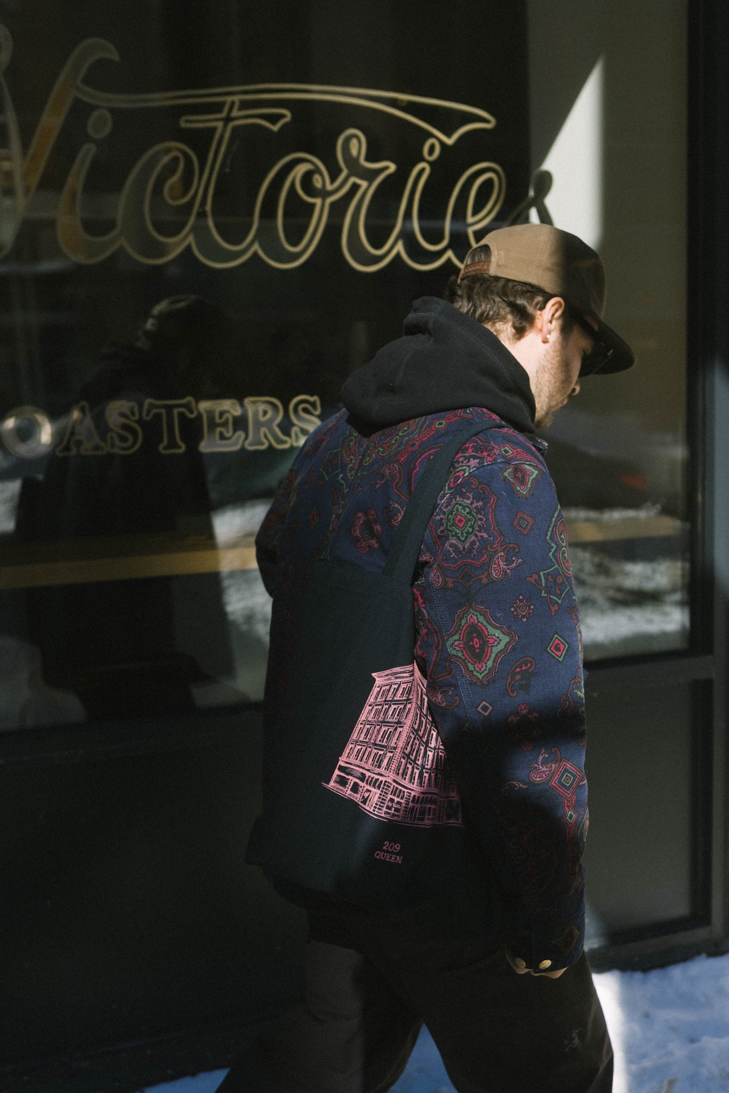 LVC Queen Tote Bag